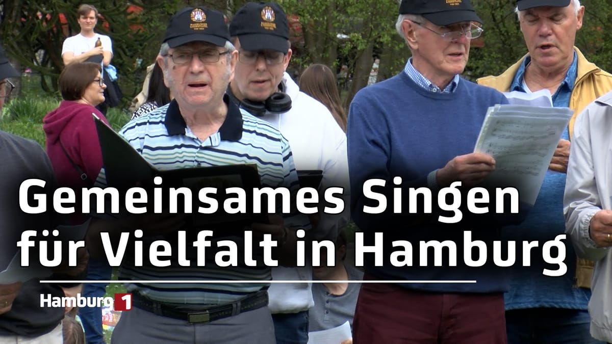 Auftakt zur Kampagne "Vielfalt macht uns stärker": Menschen Singen gemeinsam in Hamburg