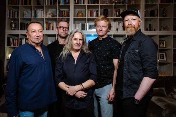 Hamburgs Wein- und Küchenparty – mit Live-Musik von EVERMORE